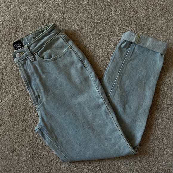 BDG High Waisted Mom Jean - Picture 3 of 3